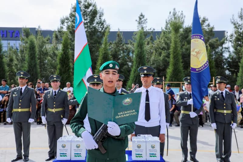 Harbiy qasamyod - photo 12
