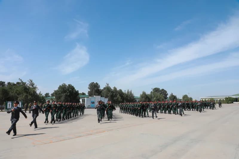 Harbiy qasamyod - photo 8