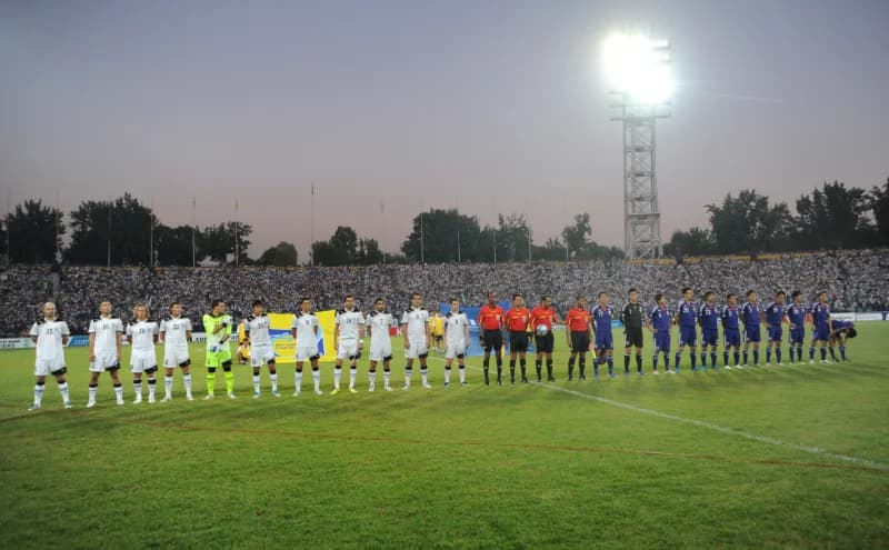 Futbol. O'zbek-yapon (06.09.2011) - photo 5