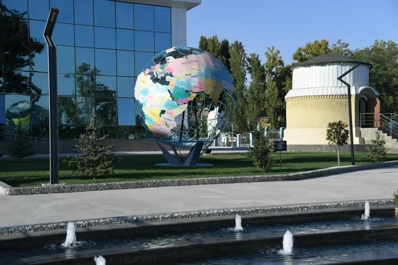 Mirzo Ulug'bek nomidagi ixtisoslashtirilgan davlat umumta'lim maktab-internati - photo 6