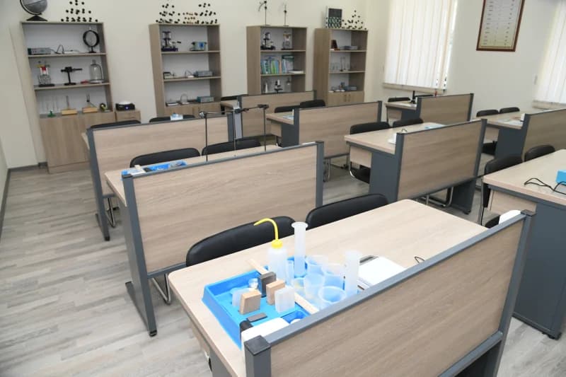 Mirzo Ulug'bek nomidagi ixtisoslashtirilgan davlat umumta'lim maktab-internati - photo 9