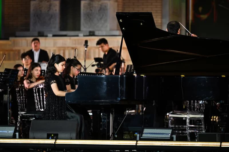 ''Bolalar-bolalarga'' xayriya konserti - fotosurat 15