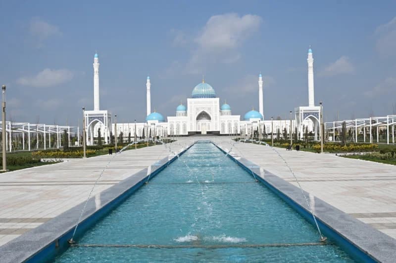 Imom al-Buxoriy majmuasi - photo 3