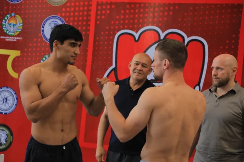 Спортсмены, встречающиеся перед матчем