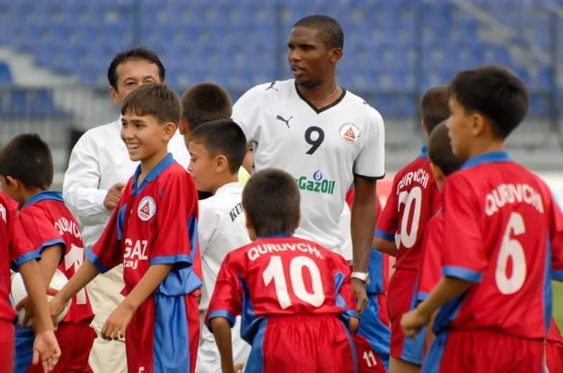 Kamerunlik futbol afsonasi - photo 18