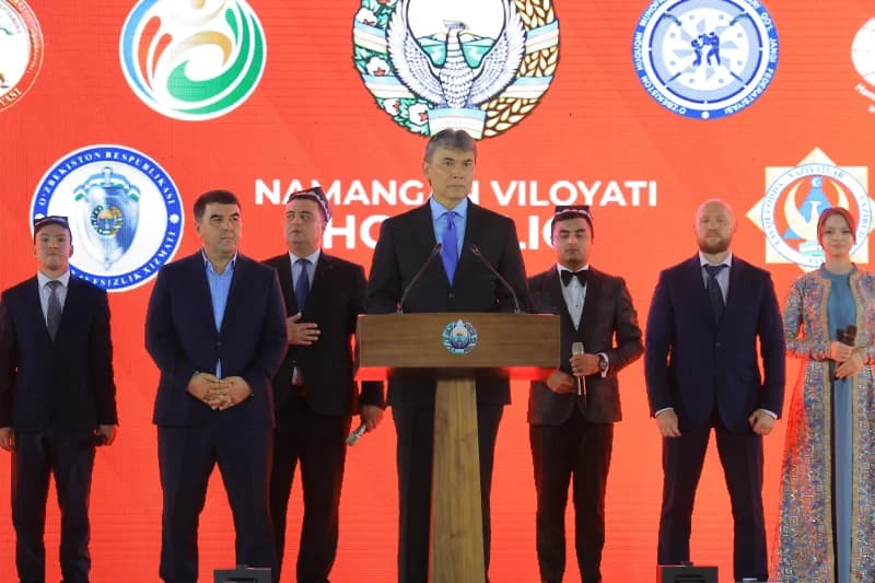 Official speaks at podium event