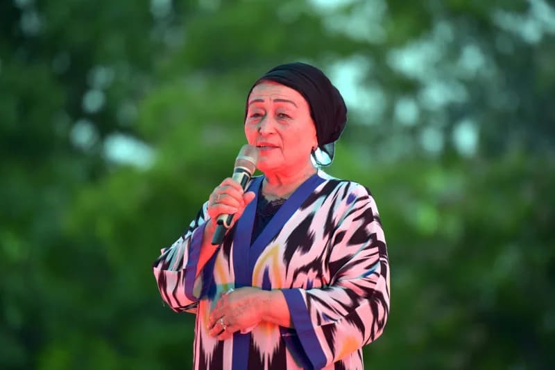 Xalqlar doʻstligi kuniga bagʻishlangan bayram tadbiri oʻtkazildi - фото 17