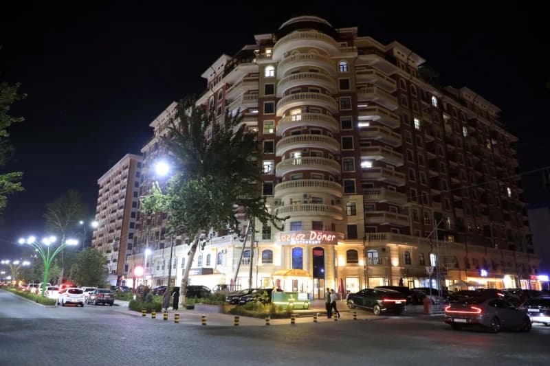 Andijonda milliy an'analar va zamonaviy infratuzilma uyg'unlashgan 247 ko‘cha aholiga xizmat qilmoqda - фото 2