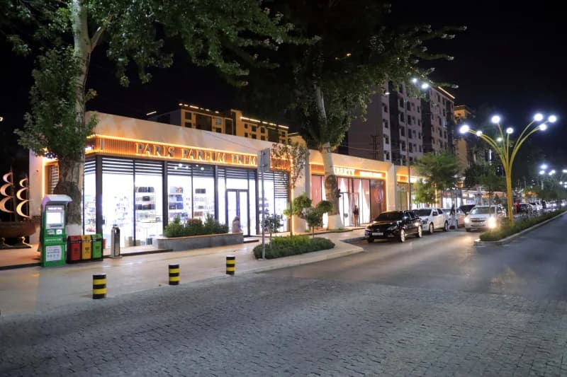 Andijonda milliy an'analar va zamonaviy infratuzilma uyg'unlashgan 247 ko‘cha aholiga xizmat qilmoqda - фото 4