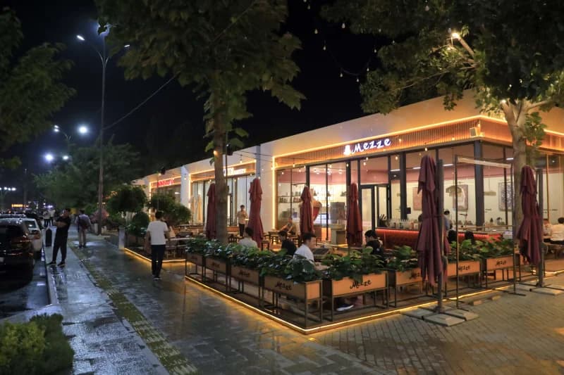 Andijonda milliy an'analar va zamonaviy infratuzilma uyg'unlashgan 247 ko‘cha aholiga xizmat qilmoqda - фото 10