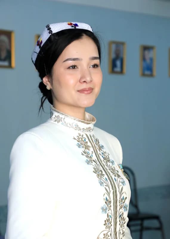 Zulfiya nomidagi Davlat mukofoti sohibasi Umurzoqova Mohlaroy Muxtorjon qizi - fotosurat 13