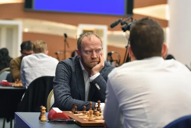 People participating in a chess competition