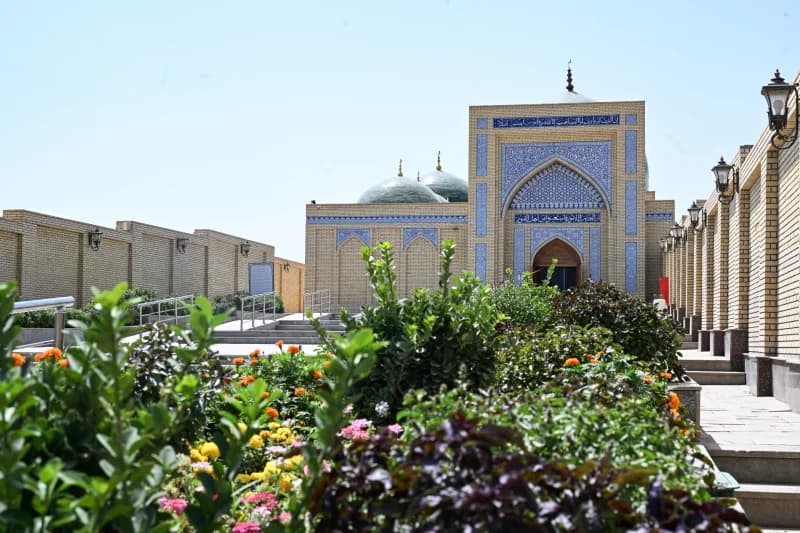 Beshmergan mahallasida joylashgan Yusuf Hamadoniy ziyoratgohi