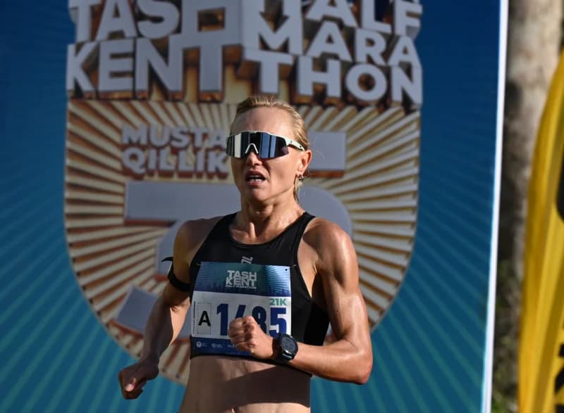 Athlete running in a race