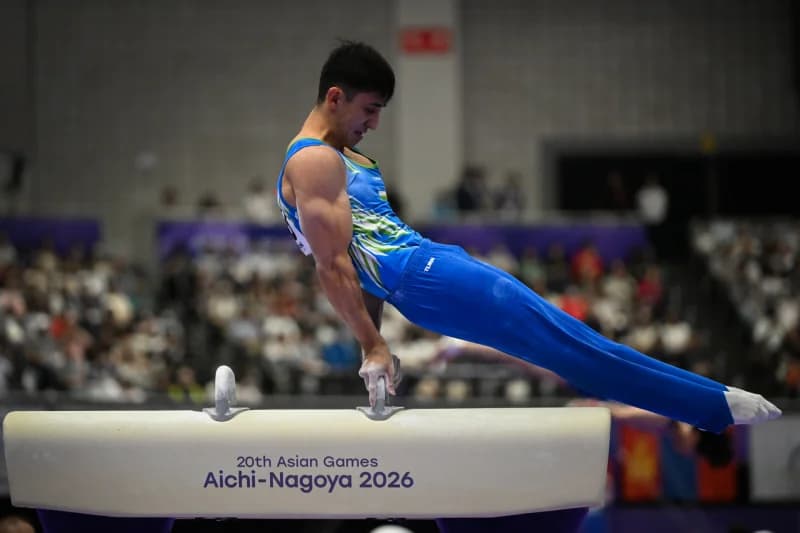 Спортсмен, соревнующийся на коне