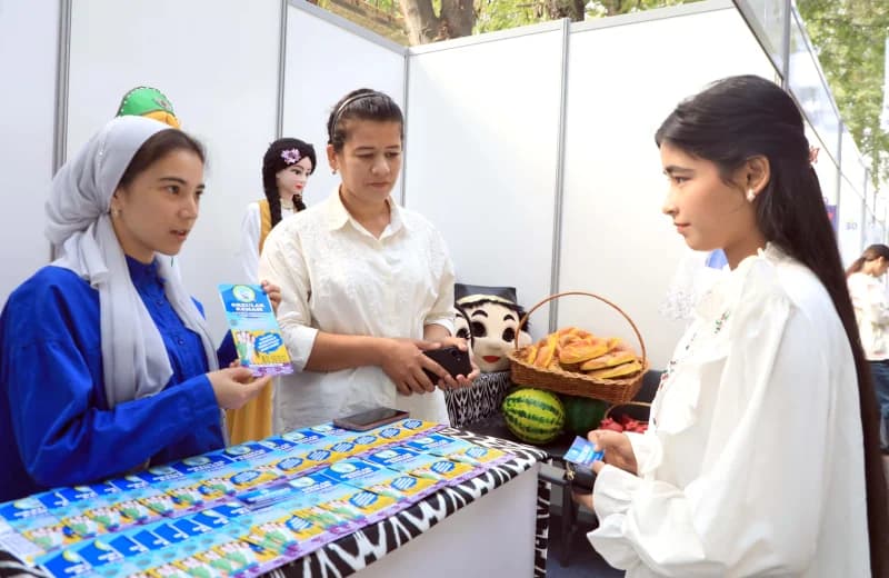 Kasb, bandlik va tadbirkorlik imkoniyatlari yarmarkasi - fotosurat 14