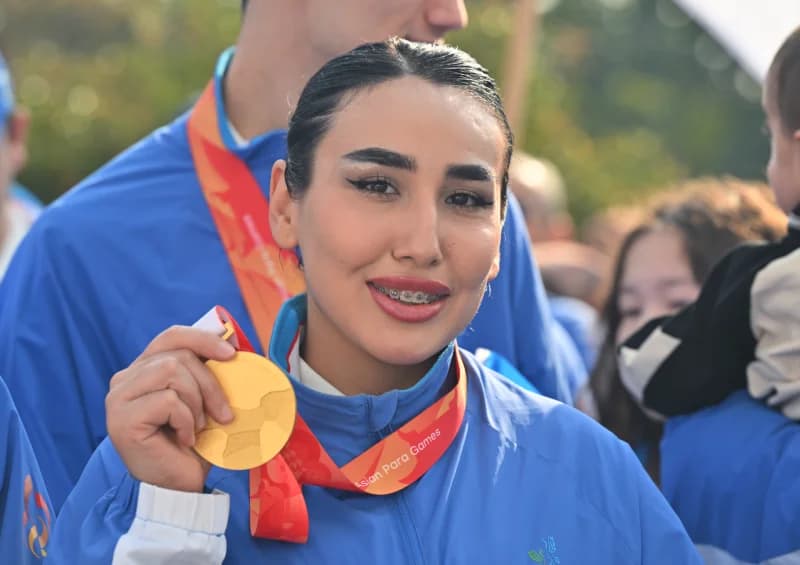 Paraosiyo o'yinlari qahramonlari tantanali kutib olindi