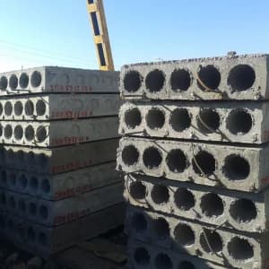 Насыпные пустотелые бетонные плиты