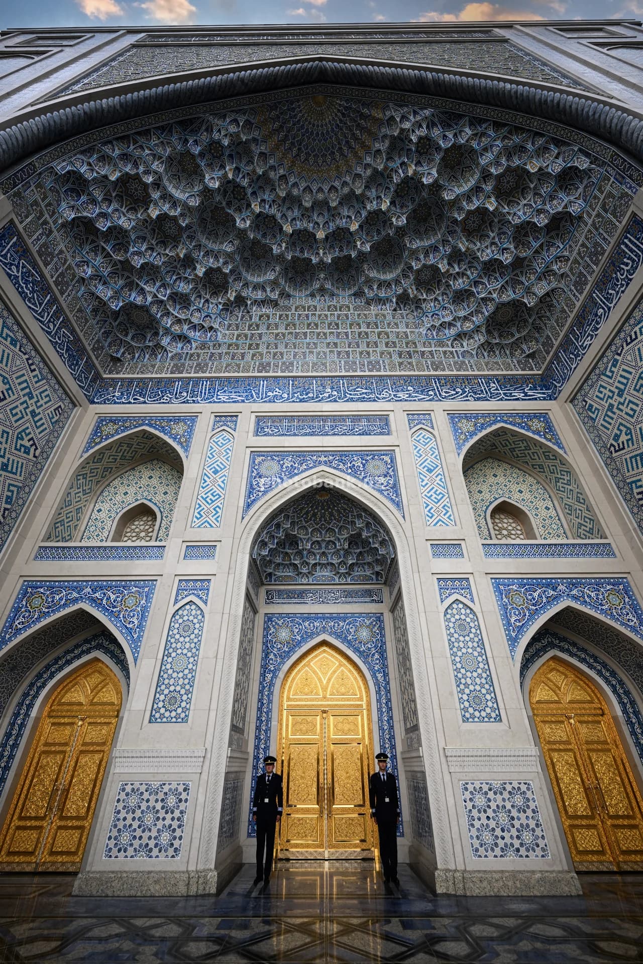 Minor masjidiga kiraverishdagi soqchilar