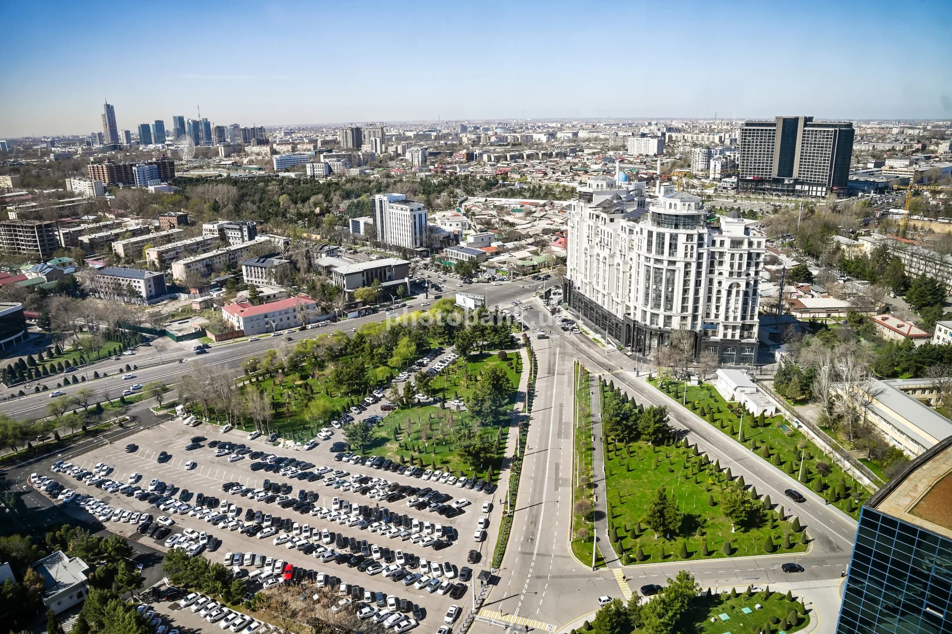 Toshkent shahri markazining yuqoridan ko‘rinishi.