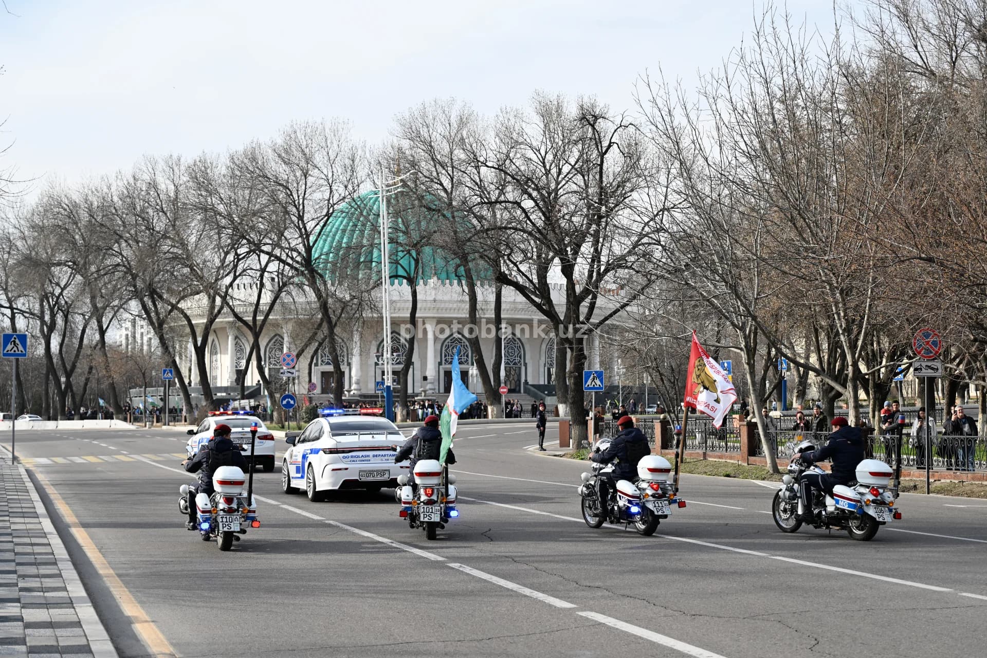 Toshkent shahrida militsiya mototsikl kuzatuvi