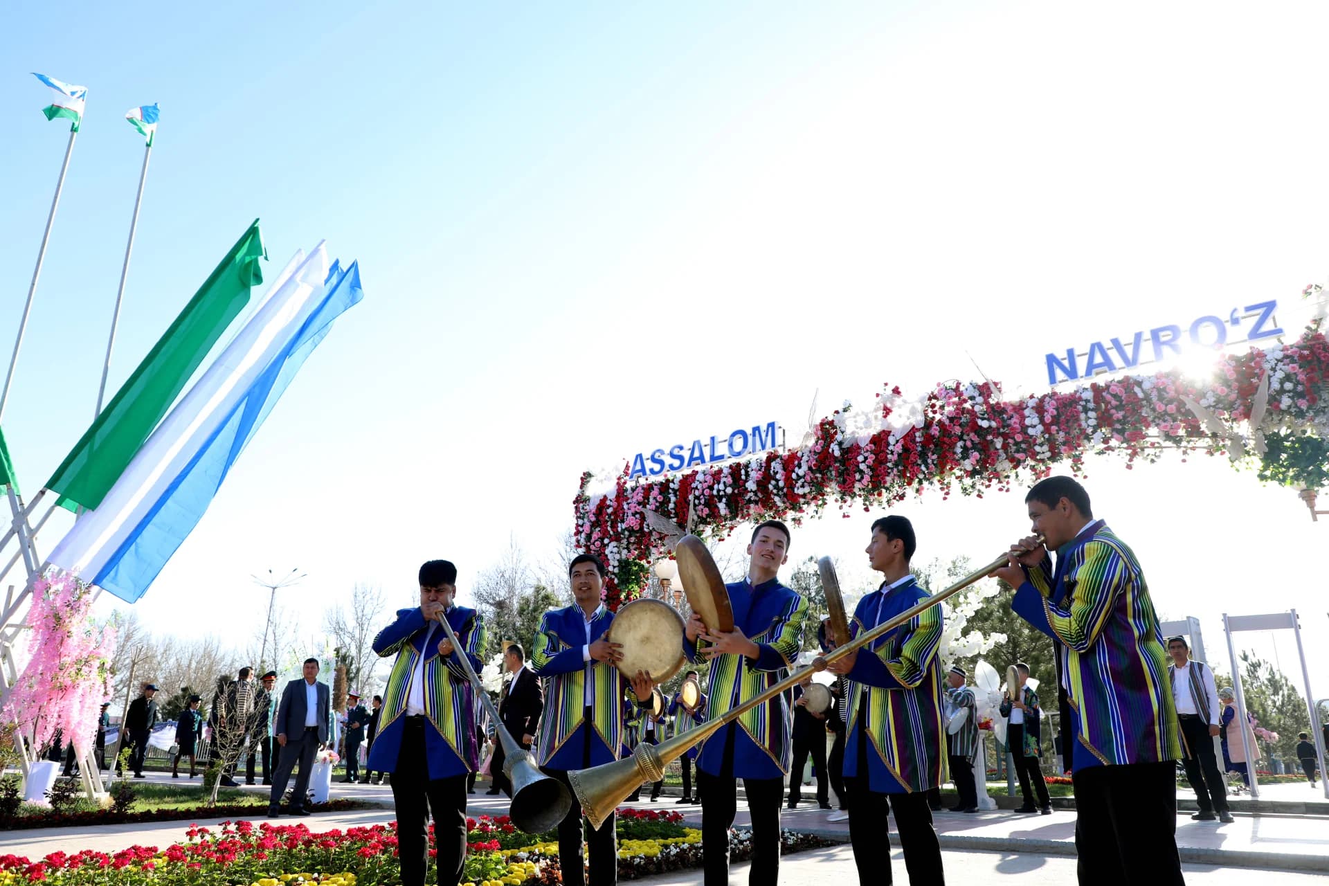 Navro‘z bayramida sozandalar ijrosi