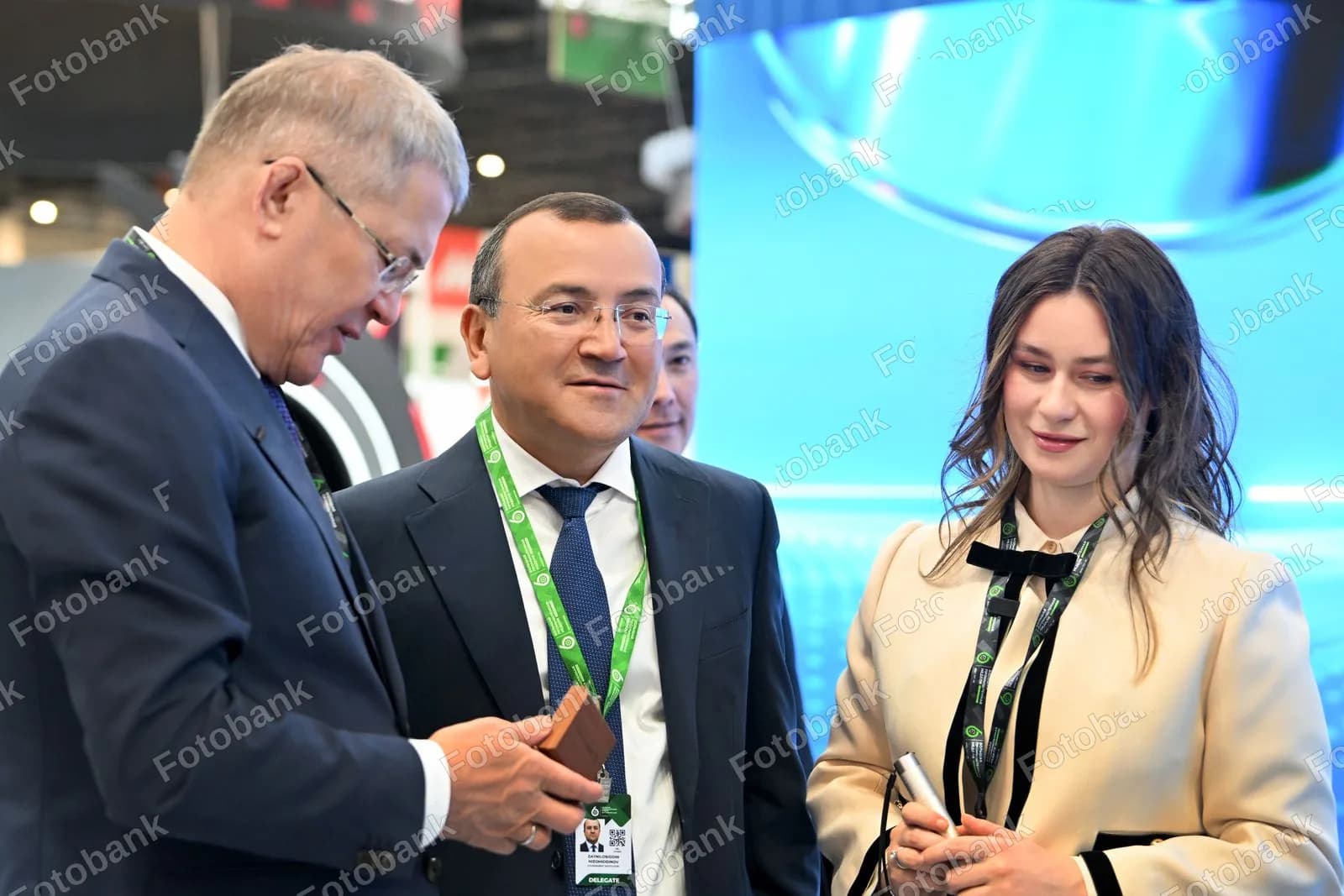 Delegatlar biznes forumda muhokama qilishmoqda