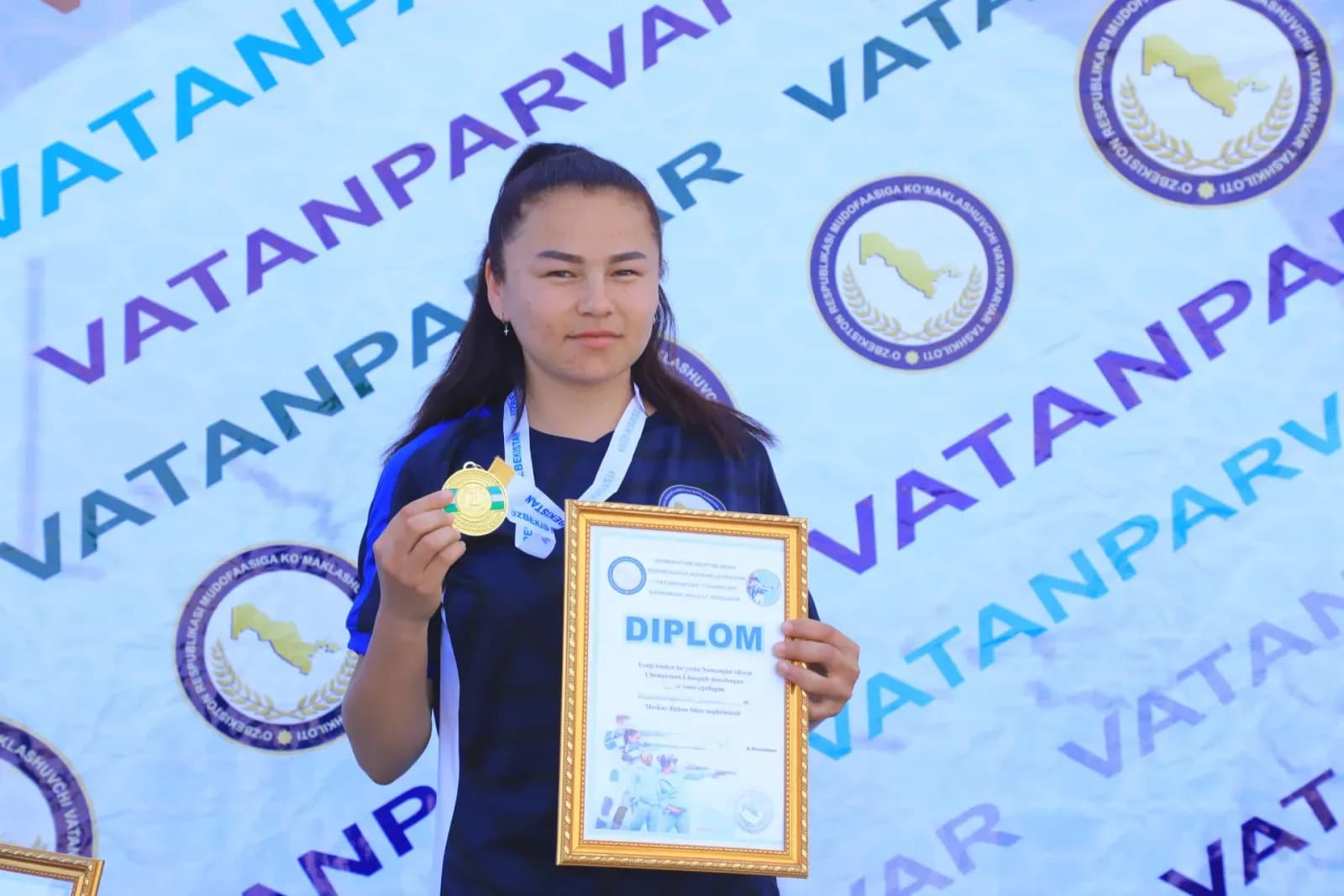Yosh sportchi oltin medal bilan taqdirlandi