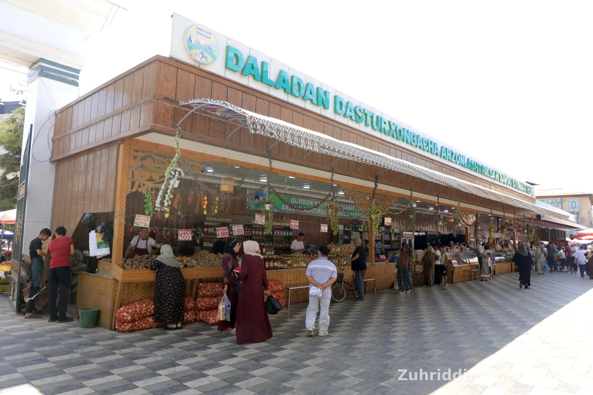 Andijon markaziy dehqon bozorida to‘kinchilik muhiti - photo 4