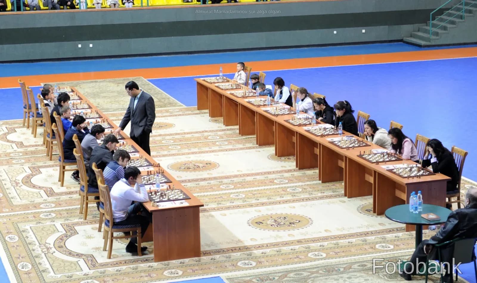 Anand va Qosimjonov uchrashuvi