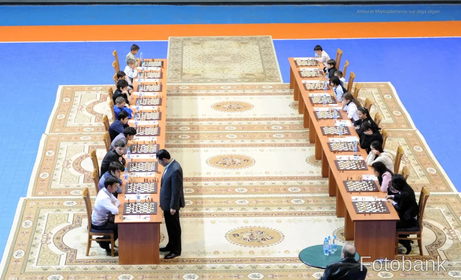 Anand va Qosimjonov uchrashuvi
