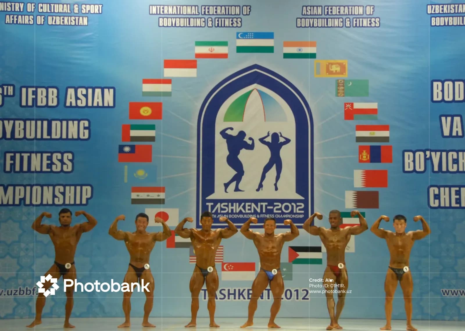Athletes posing during a bodybuilding championship