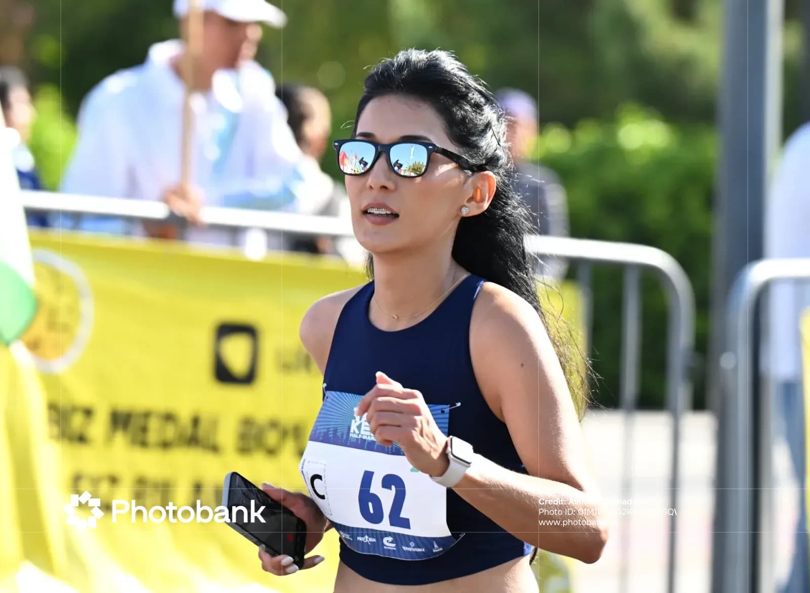 Woman running in a sports event