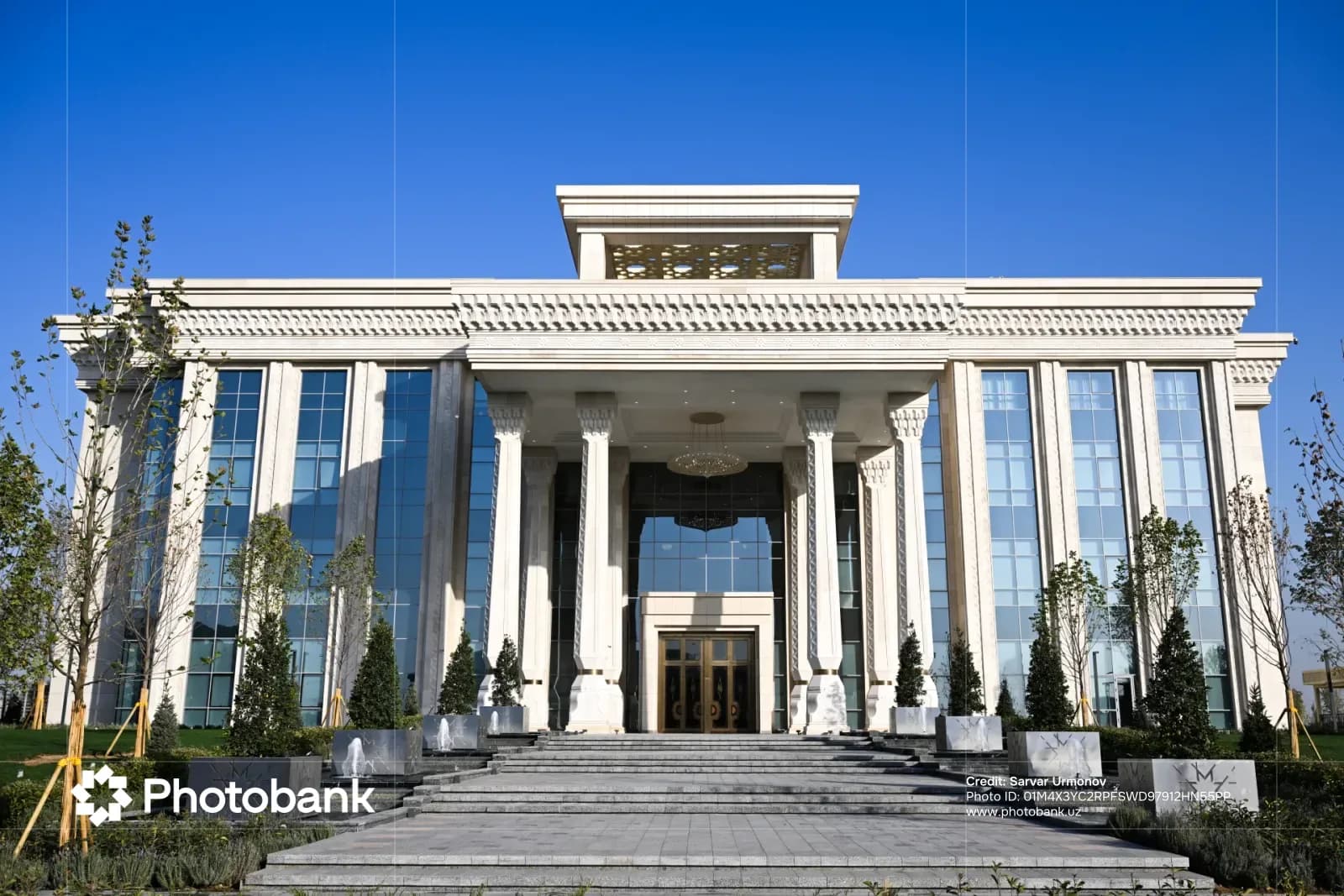 Facade of a modern multi-story building with tall columns