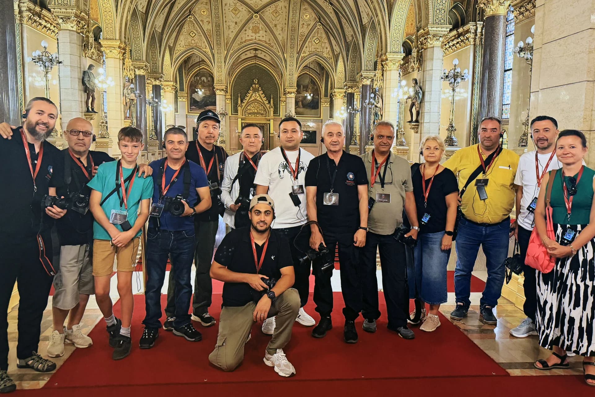 Vengriya — turkiy dunyo fotorassomlari nigohida