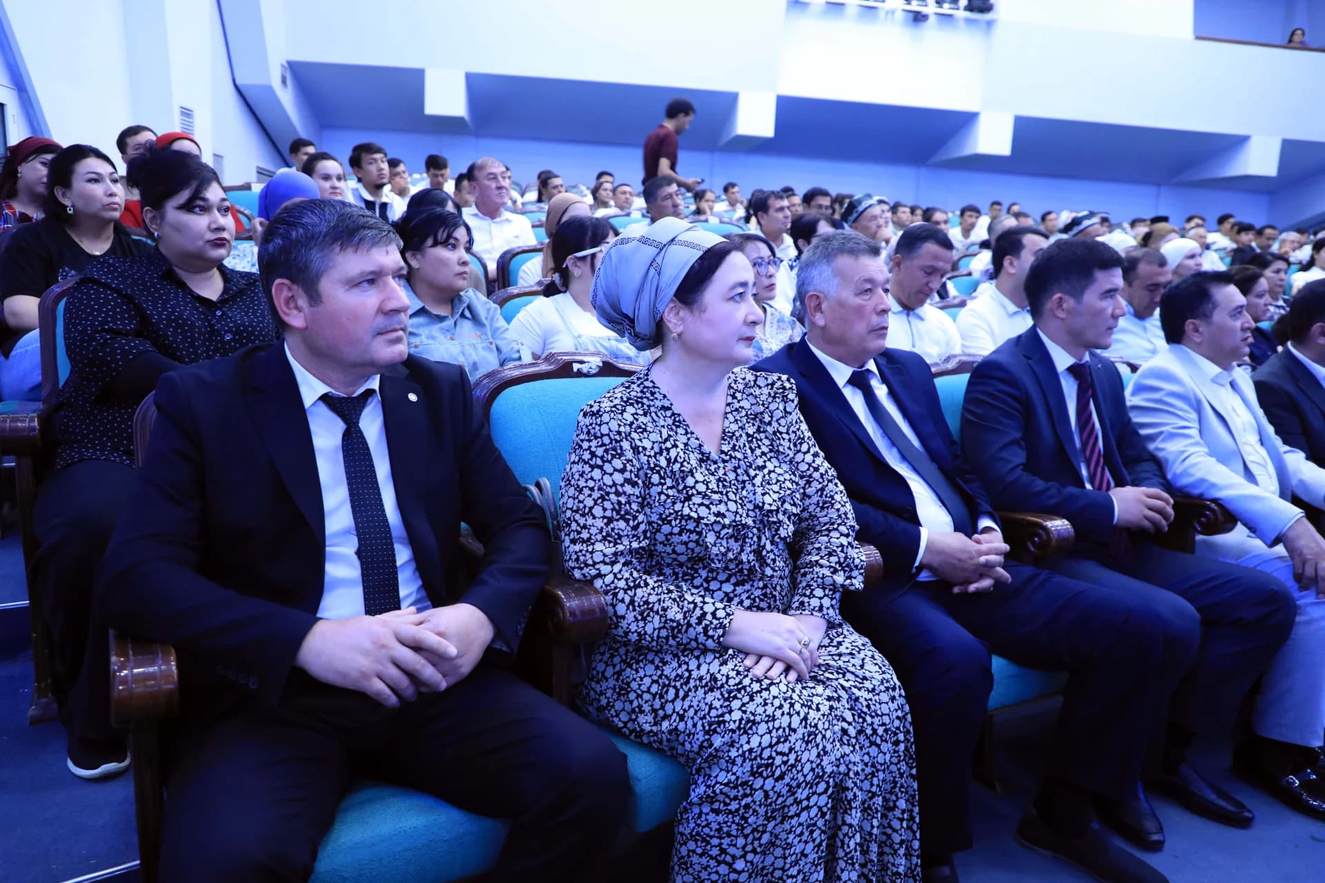 Madaniyat xodimlariga “O‘zbekiston Respublikasi mustaqilligining 35 yilligi” esdalik nishoni topshirildi