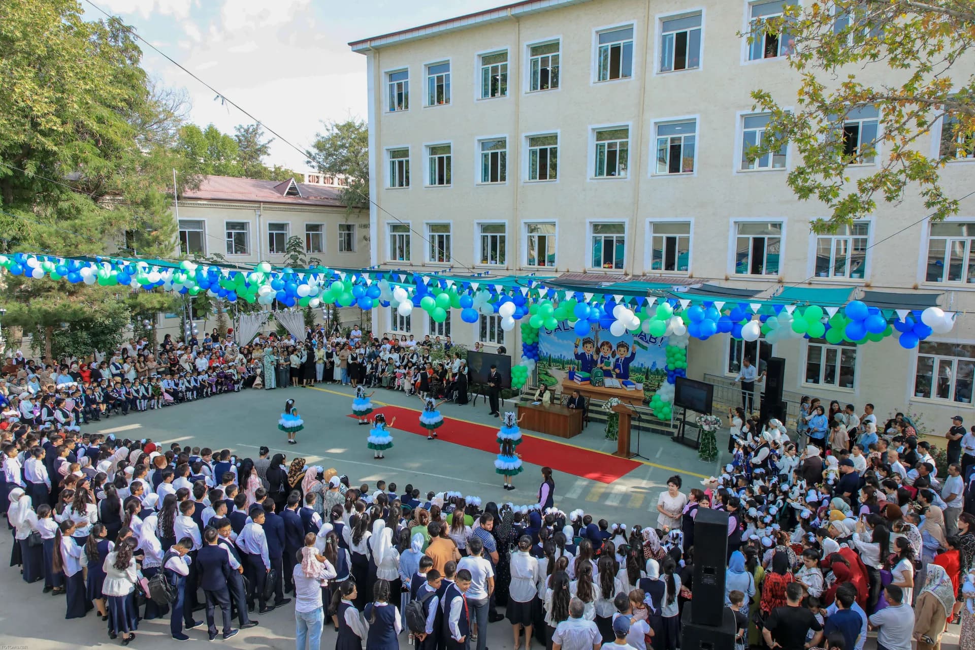 Farg‘onada yangi o‘quv yili boshlandi