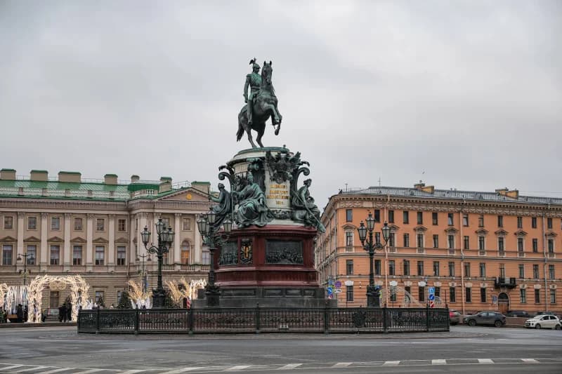 Sankt-Peterburg