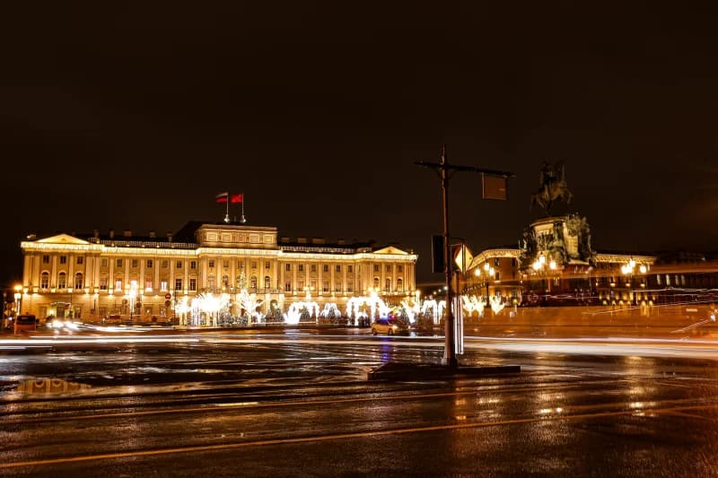 Sankt-Peterburg